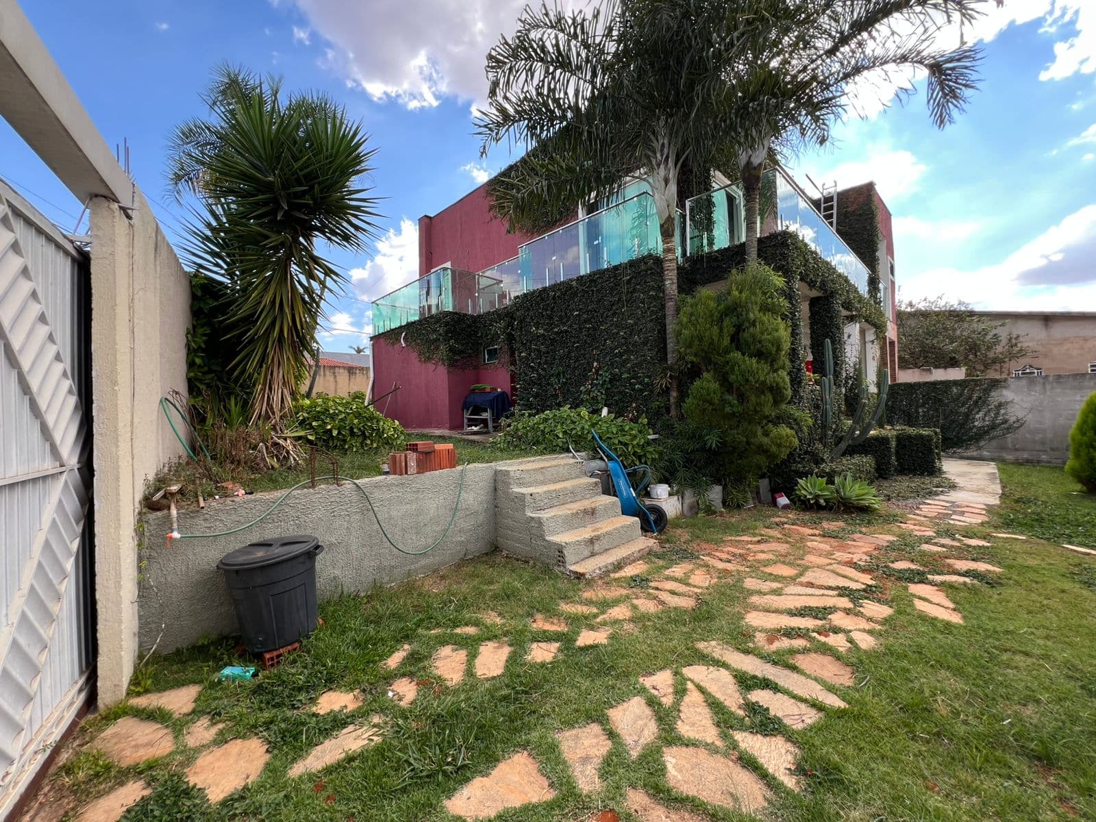 Casa em Setor Habitacional Arniqueira